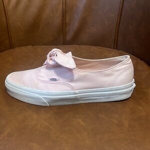 VANS Chalk Pink Knotted Sneakers $90 EUC Wmn 8; Men 6.5